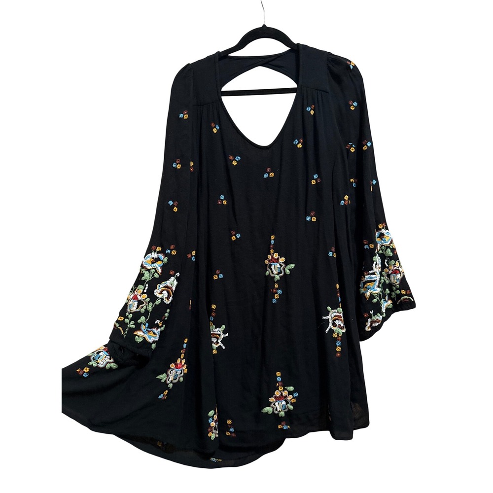 Free People Black Oxford Embroidered Cutout Back Mini Dress Boho Size Small - Picture 3 of 11